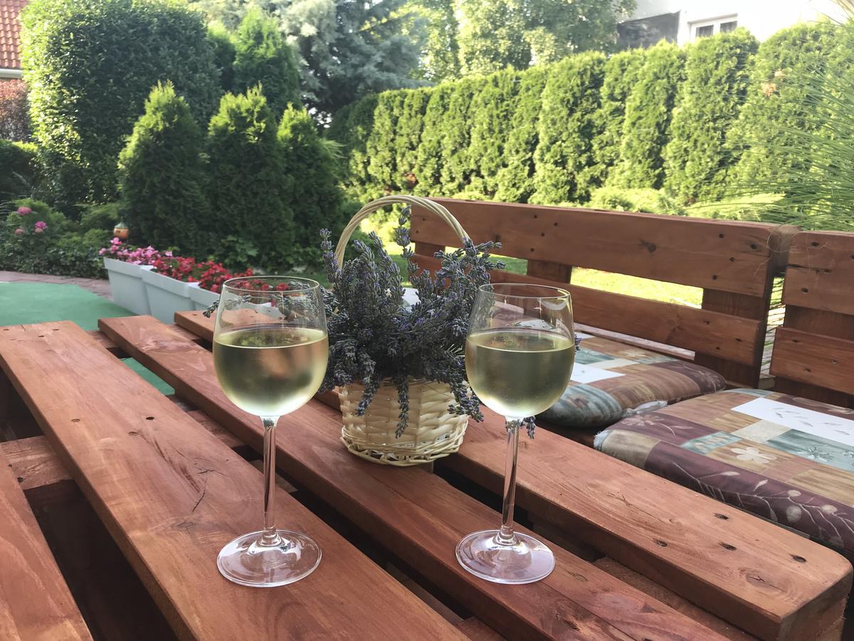 Villa Relax Apartman Гардонь Экстерьер фото
